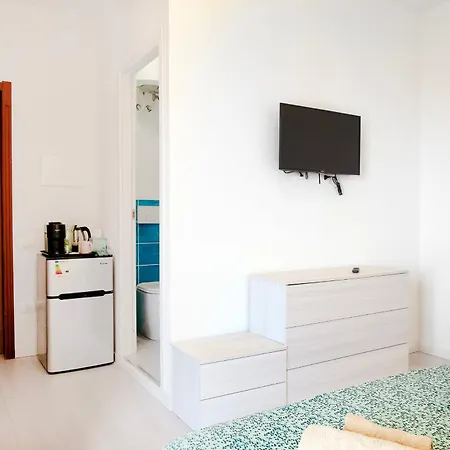 Pensión - Solanas (Cagliari)