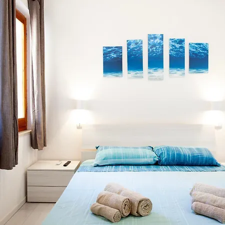 Solanas - Guest house *