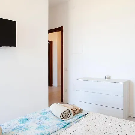 - 3* Solanas (Cagliari)