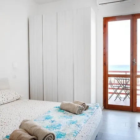 - 3* Solanas (Cagliari)